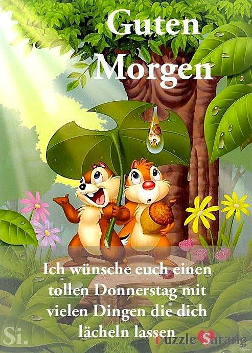 Ein Cartoon-Bild von zwei Eichhörnchen, die vor einem Baum mit großen grünen Blättern und farbenfrohen Blumen stehen. Die Eichhörnchen halten eine grüne Pflanze und eine Nuss. Der Himmel ist hell und sonnig.