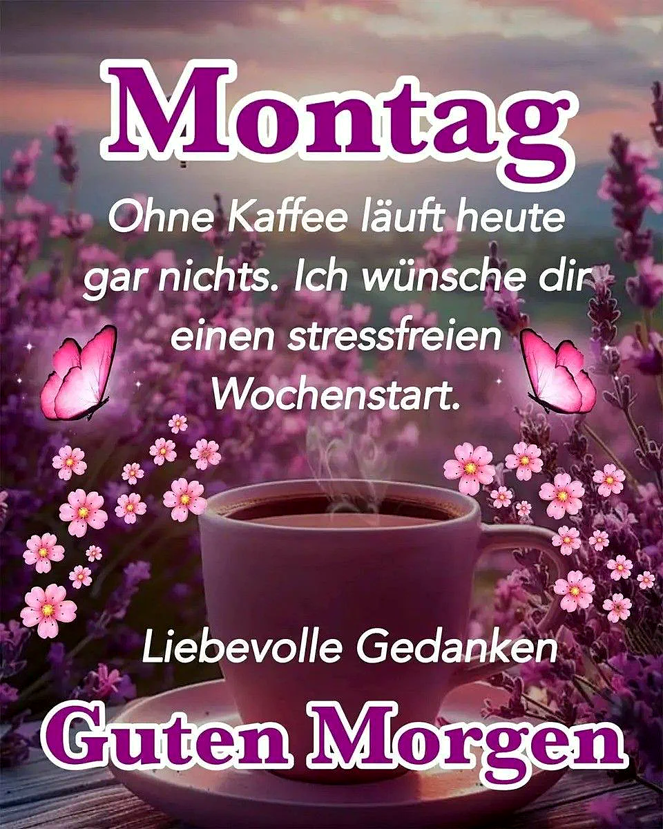 Ein rosa Kaffee-Becher auf einem Holztisch, umgeben von rosa Blumen und zwei rosa Schmetterlingen vor einem sonnigen Hintergrund.