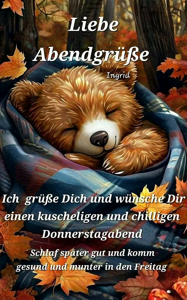 Ein niedlicher Teddybär liegt schlafend in einem blauen Plaid, umgeben von Herbstlaub in einem Wald. Der Bär hat die Augen geschlossen und atmet friedlich.